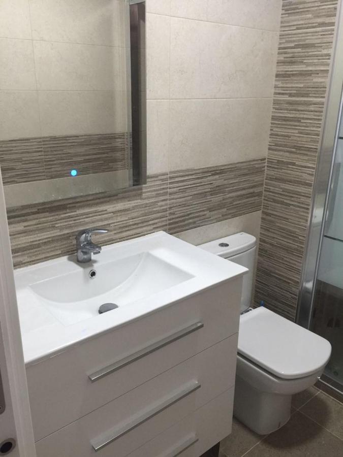 Levante Beachfront Luxury Apartment Benidorm Esterno foto