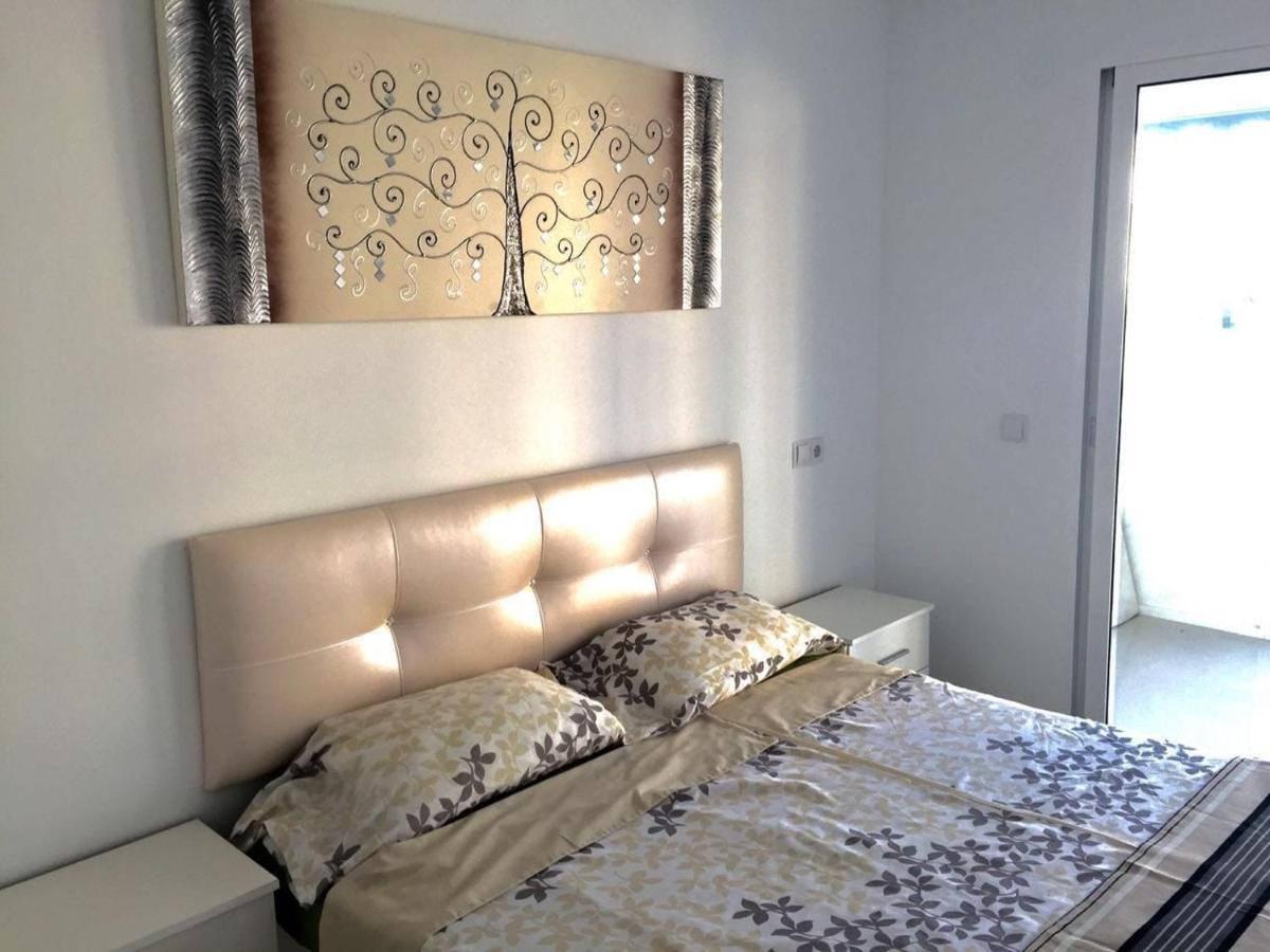 Levante Beachfront Luxury Apartment Benidorm Esterno foto